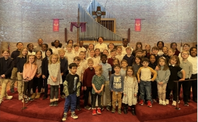 children%20at%20st%20paul image Students learning at St. Paul
